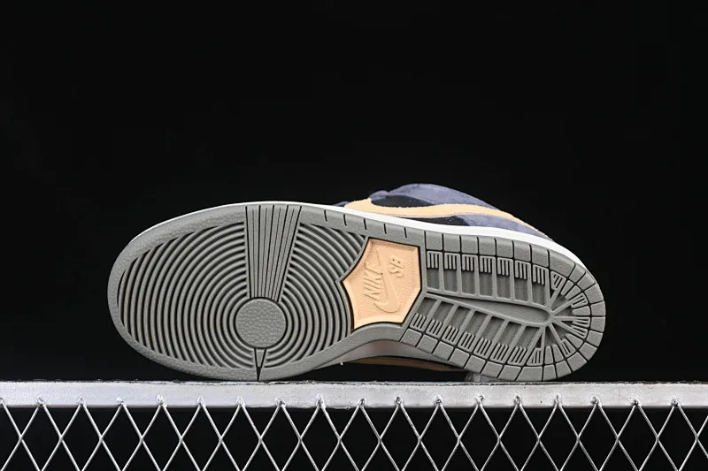 All Categories Nk SB Dunk Series Nk SB Dunk Low Low-top sneakers Nike Dunk SB Dunk Low "Dark Smoke Grey" smoke color low-top casual skate shoes HF3063-002
